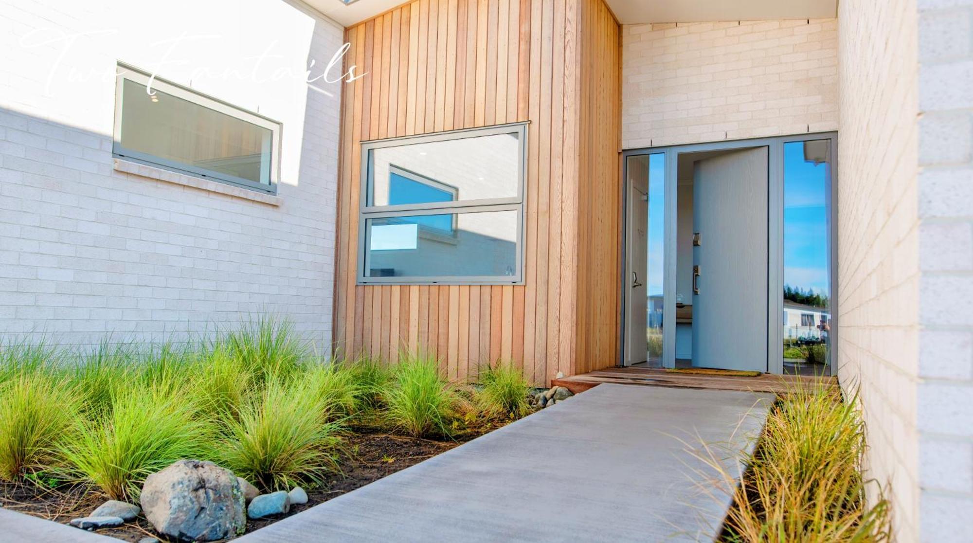 Two Fantails - Mountain Views Villa Lake Tekapo Exterior photo